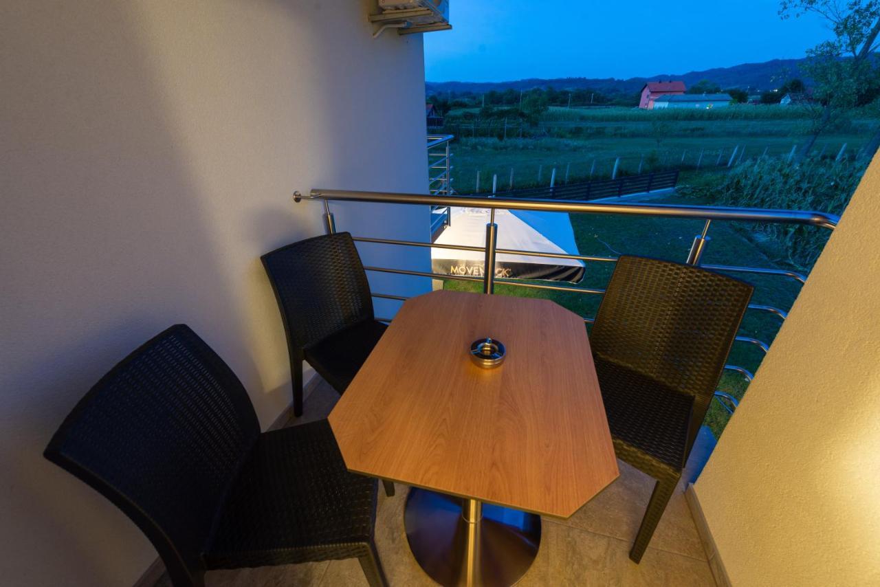 Sobe Mili Ozren Guest House Doboj Exterior photo